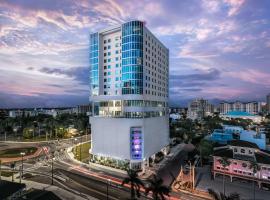 Embassy Suites By Hilton Sarasota, ξενοδοχείο σε Σεϊρασότα