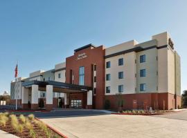 Hampton Inn & Suites Sacramento at CSUS, hotel cerca de Universidad Estatal de California en Sacramento, Sacramento