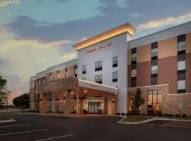 Hampton Inn & Suites Chicago-Burr Ridge