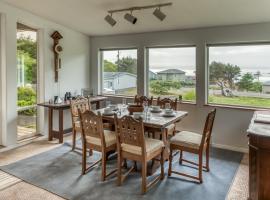 The Boat House – hotel w mieście Yachats