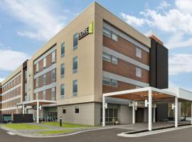 Home2 Suites By Hilton Brooklyn Park Minneapolis、ブルックリンパークのホテル