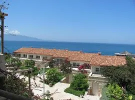 Sea Breeze Apartment Bougainville Bay
