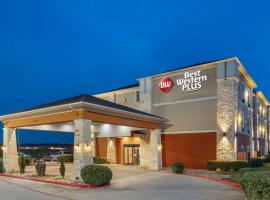 Best Western Plus Longhorn Inn & Suites, hotel in Luling