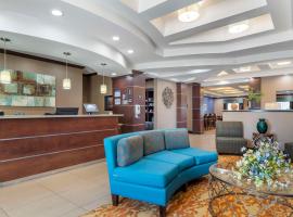 Best Western Plus Longhorn Inn & Suites, hotel v destinaci Luling