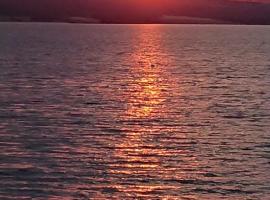 Gite Le petit Nice, hotel di Pradelles