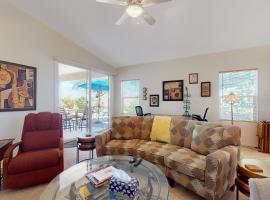 Home West Escape, hotel com estacionamento em Oro Valley