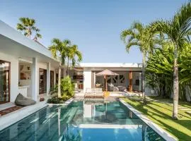 Blue Door Villa, Central Canggu