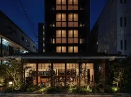 THE HOTELS HAKATA 春重 本館