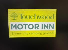 Touchwood Motor Inn & Inner City Camping Ground, motel in Auckland
