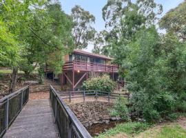 Hills Serenity w Private Creek, casa o chalet en Aldgate