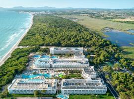 Iberostar Selection Albufera Playa All Inclusive, hotel a la platja de Muro