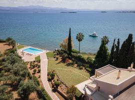 Eretria Luxurious Seafront Villa, beach rental in Chalkida