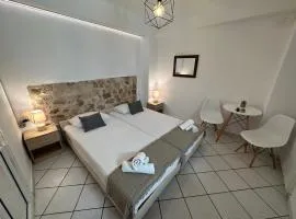 Valente Rooms Kythira