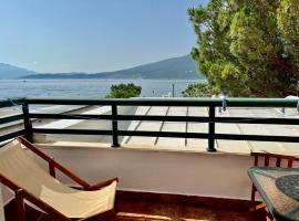 Milinovic apartmani3, departamento en Herceg Novi