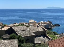 CHAPEAU LES ARTISTES，布倫德的附設泳池的飯店