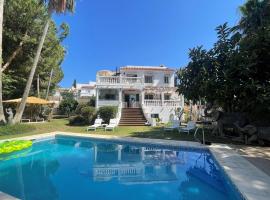 Casa Flora - Mijas Costa - Andalusië, hotelli Mijasissa