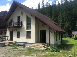 Guest house Alyaska, lodge in Bukovel