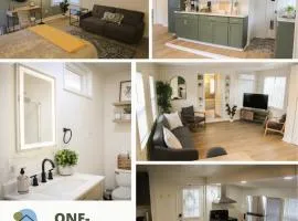 New 1-bedroom Bungalow! 4 miles to CLE