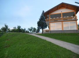 vila sunset, cabaña o casa de campo en Konjic