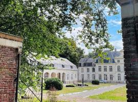 Chateau Humieres Coach House, semesterboende i Humières