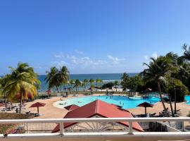 Sur la Plage P&V Village Vacances Sainte-Anne, serviced apartment in Sainte-Anne