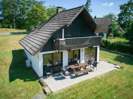 Holiday Home Am Sternberg 97 by Interhome, semesterhus i Frankenau