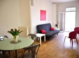 Appt MimiPinson 1er étage 8 pers piscine fitness lac riviere loisirs VAR