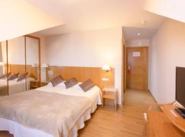 Villa De Llanes, 3 csillagos hotel Llanesben