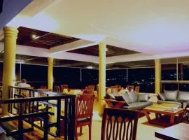 LA BREZI SUITES