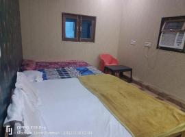 Goroomgo Shree Anand Guest House Mathura, hotel en Mathura