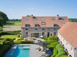 B&B Vossebergen Hombeek, hotel com piscina 