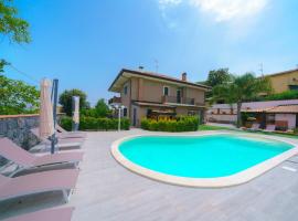 Bedda Mia Etna House B&B, hotel v destinaci Trecastagni