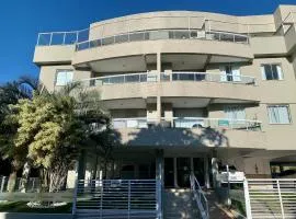 Residencial Viapiana - Condomínio no Centro de Bombinhas próximo a praia de 4 Ilhas