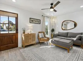 Vacation Rental Old Town Bay St Louis Unit B