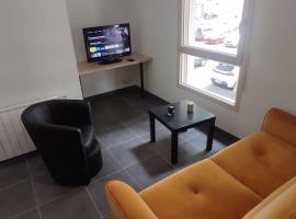 Appartement hyper centre Mayenne, готель у місті Майєнн