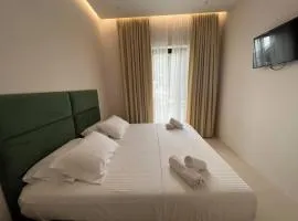 Mare Rooms Vlore
