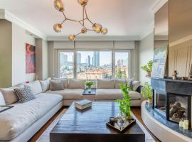 Exquisite House with Balcony and City View in Besiktas, appartamento a Istanbul