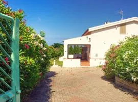 Sardinia SeaBreeze Villa IUN R2178