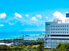 Rycom Crystal Hotel, hotel di Okinawa