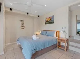 Aqua Shores Studio