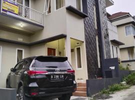 Villa keluarga sejahtera โรงแรมในบาตู