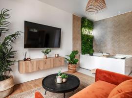 Appartement spa : O'Spa Zen Jacuzzi-Sauna-Terrasse, apartament din Ivry-sur-Seine