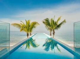 Harbor 3008 Amazing beach front condo by Moikkarentals, hotel en Puerto Vallarta