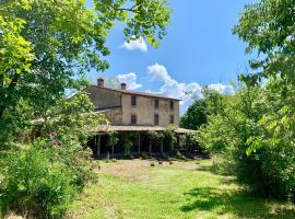 Agriturismo locanda settimo cielo, alojamento de turismo rural em Lubriano