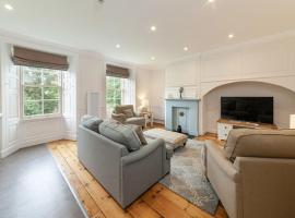 Hexham House Penthouse Apartment Seven, hotel v destinaci Hexham