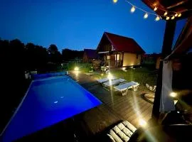 Domek letniskowy Aster z basenem i jacuzzi