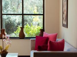 Southern Light Country House, hotel i Cape Town