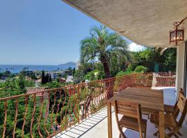 HENRI CAMILLE REAL ESTATE -VICTOIRE - One bedroom sea view, country house in Cannes