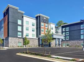 Homewood Suites By Hilton Lynchburg, hotel near Lynchburg Regional (Preston Glenn Field) - LYH, 