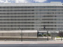 DoubleTree by Hilton Newark Penn Station, NJ